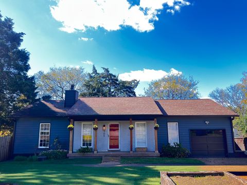 705 Sandburg Pl Nashville TN 37214