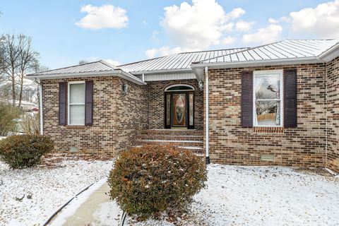 296 Idlewild Dr, Sparta, TN 38583 - MLS#: 2780103