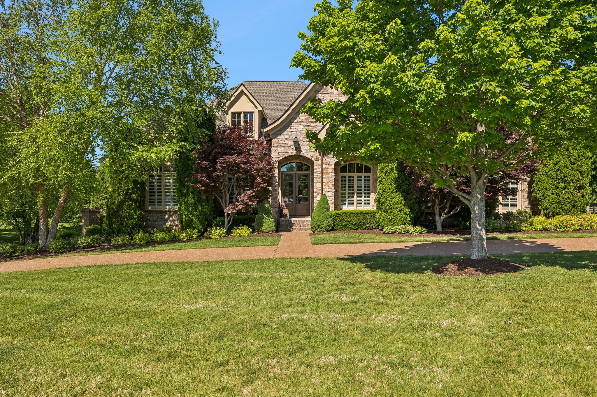 990 Still Forest Dr