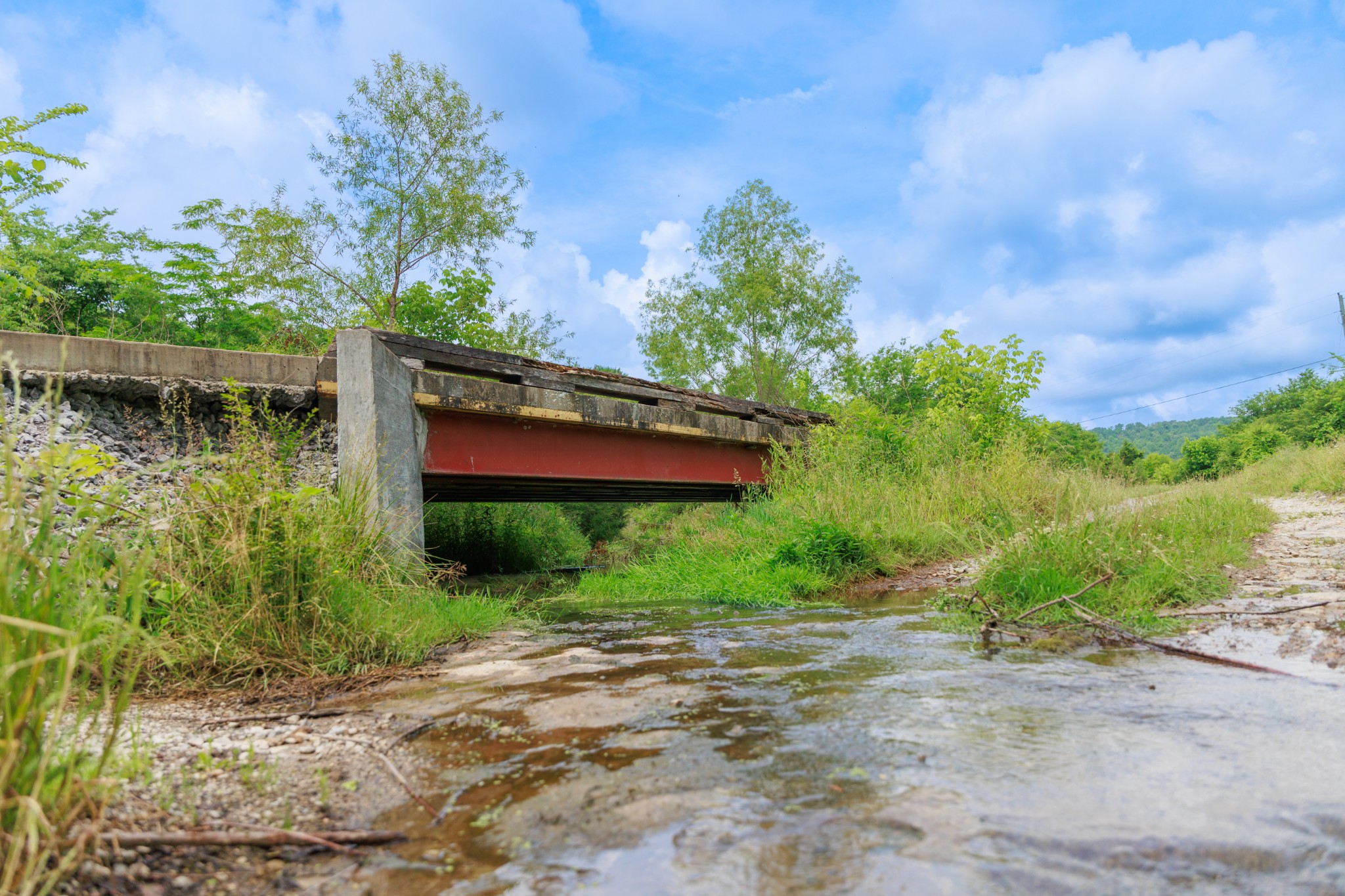 8100 Eaton Hollow Rd