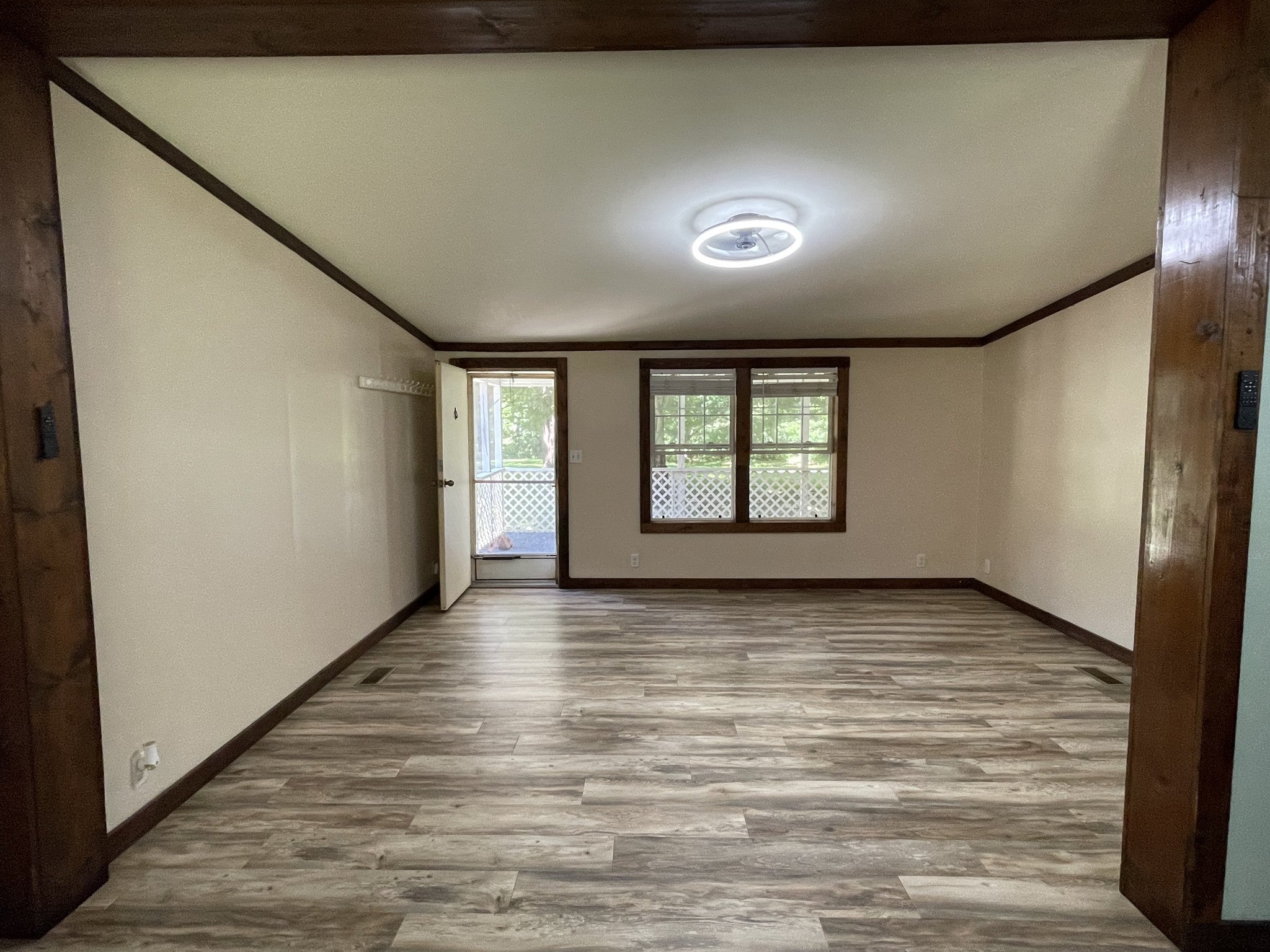 120 Manners Rd