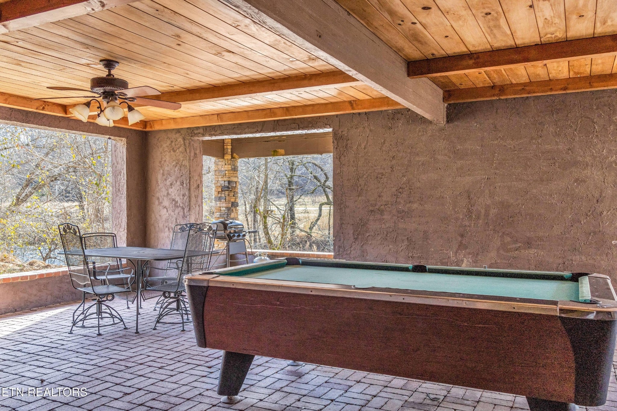 128 Rafter Rd