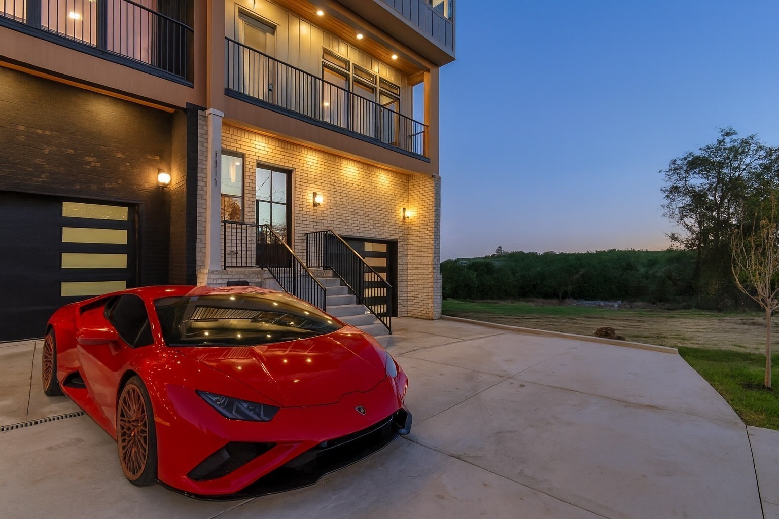 1111 Brick Church Pike