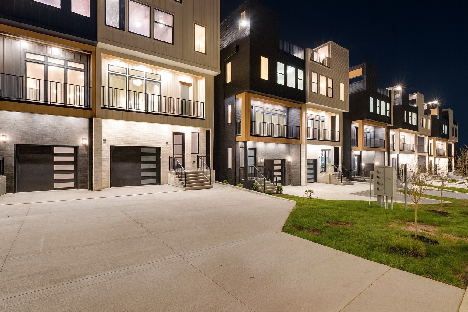 1111 Brick Church Pike