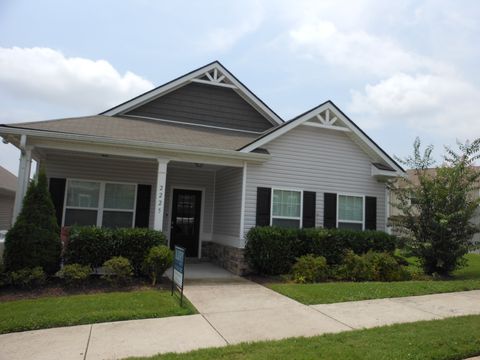 Photo of 2225 Silverton Dr, Nashville, TN 37207 (MLS # 3306529)