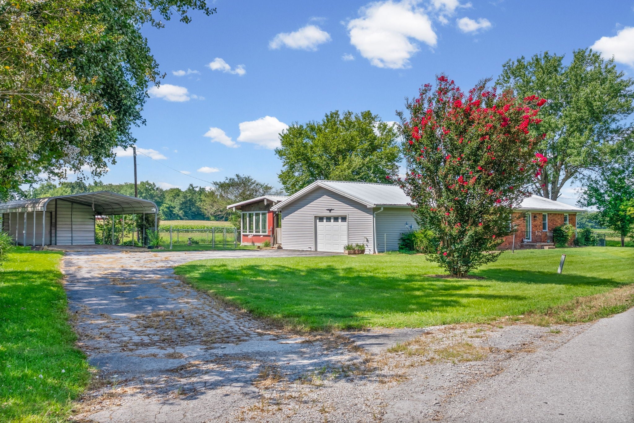 421 Lewis Rd