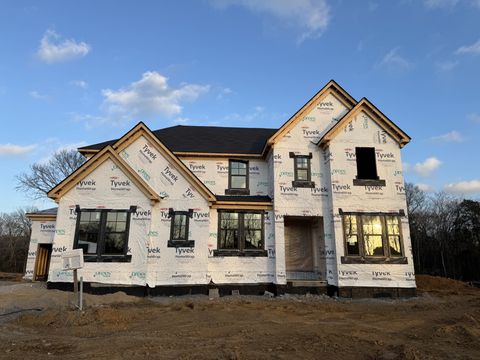 5924 Luke Court Arrington TN 37014