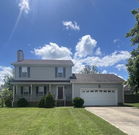 1969 Whirlaway Cir Clarksville TN 37042