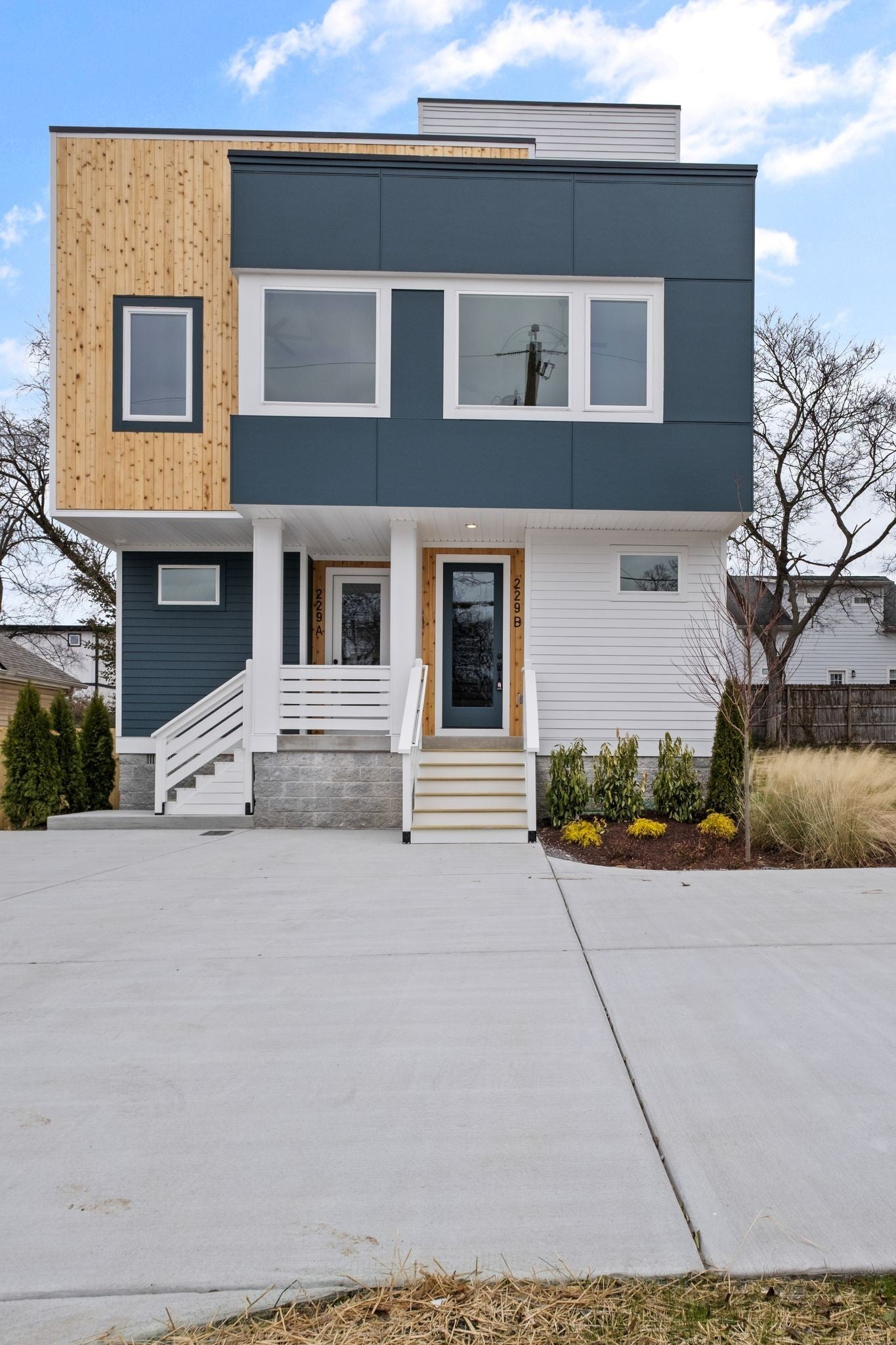 229 Prince Ave