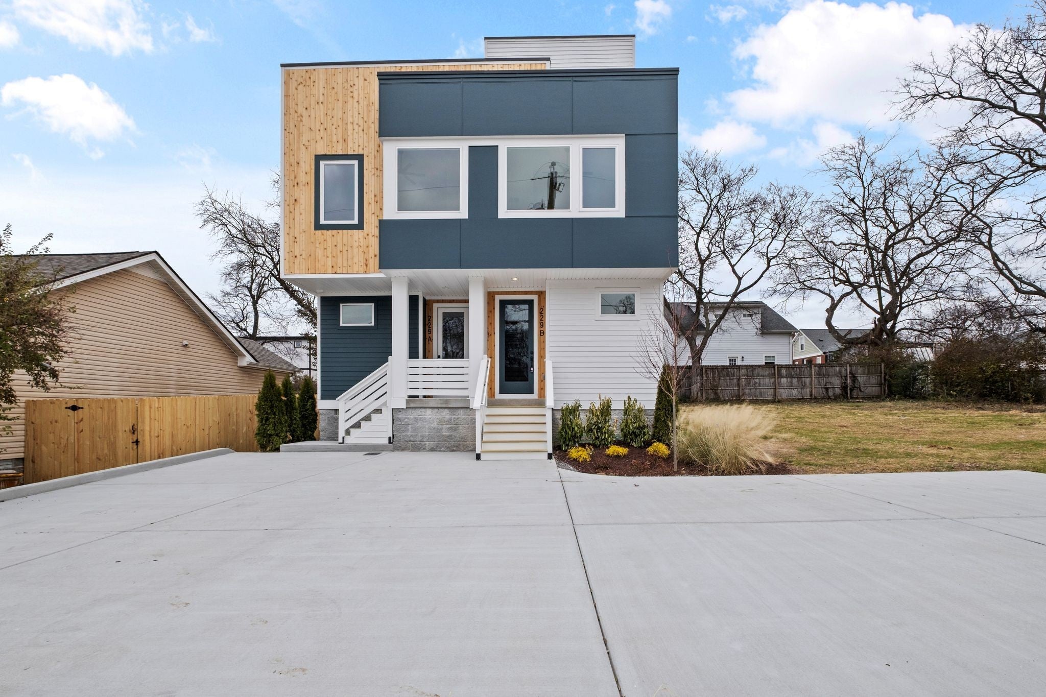 229 Prince Ave