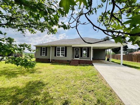 3 Chapman Ln Fayetteville TN 37334
