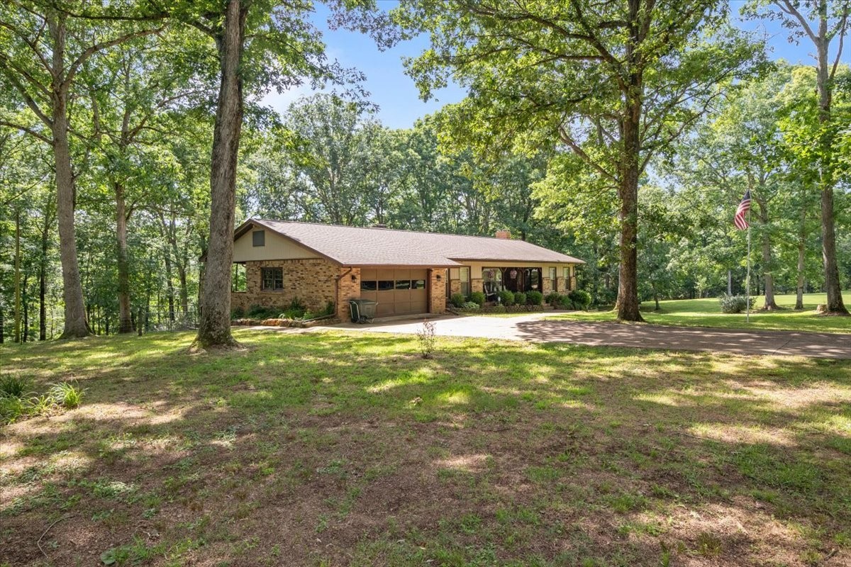 4552 Elkins Dr