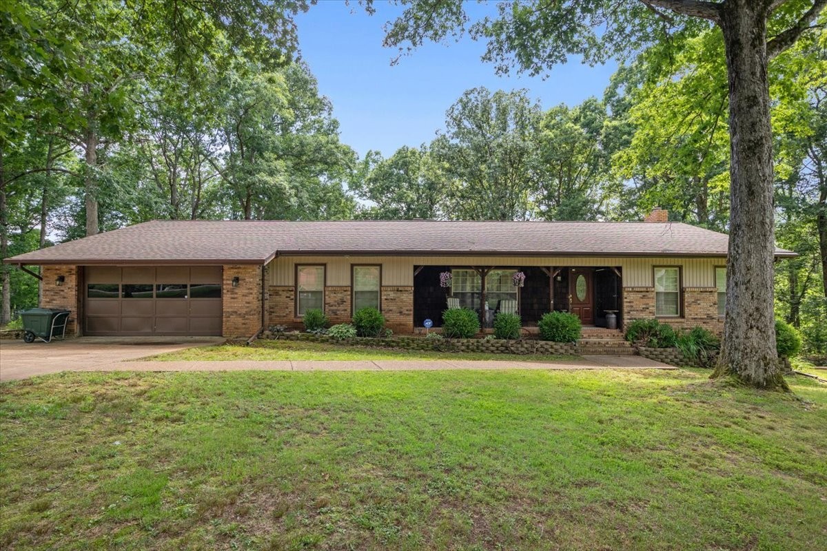 4552 Elkins Dr