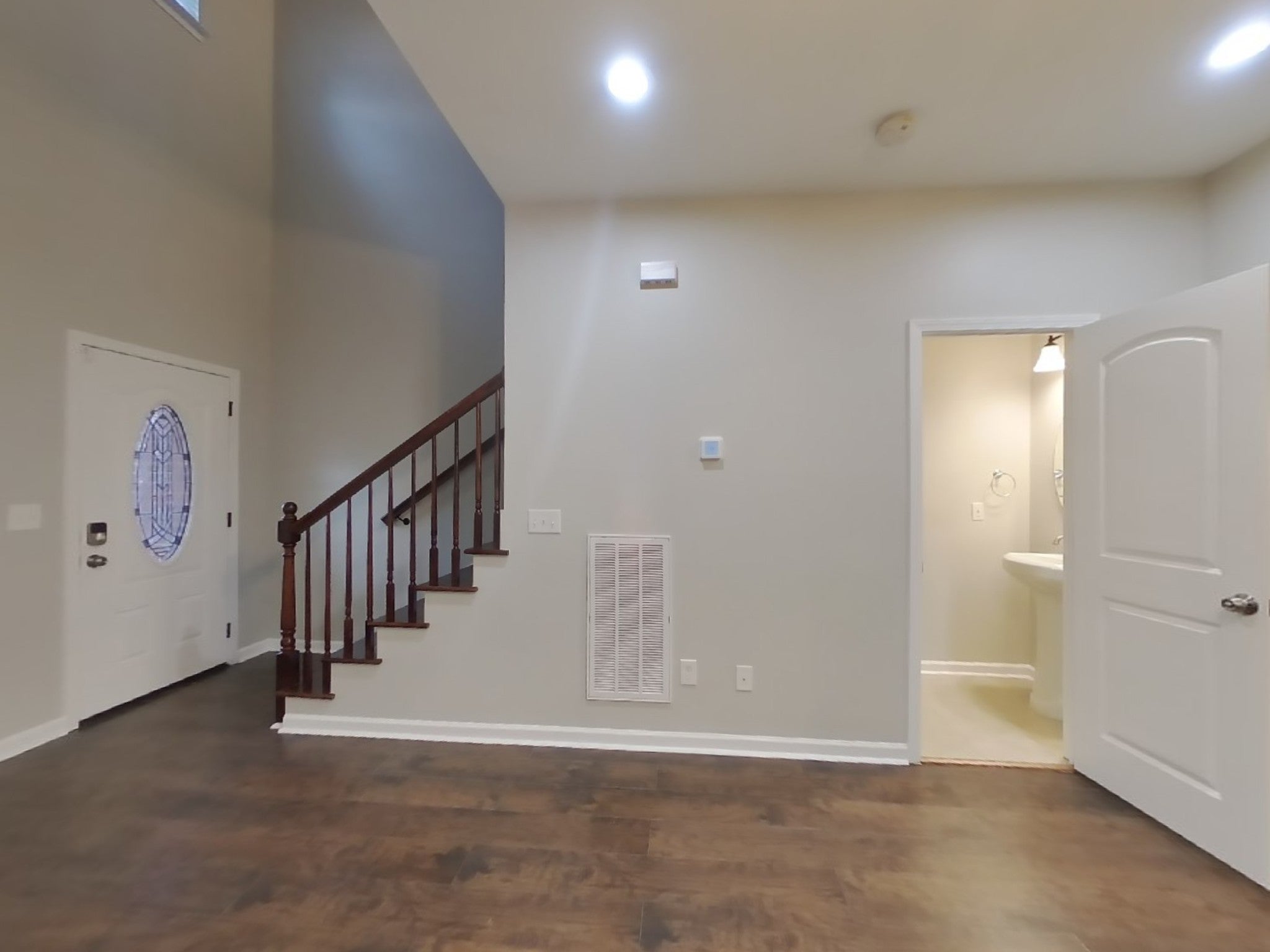 517 Homey Dr, Antioch TN 37013 3-bed home, photo 3 of 20