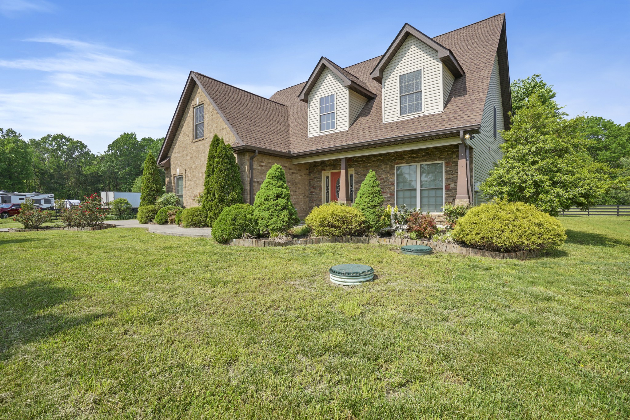 1141 Winding Branch Dr