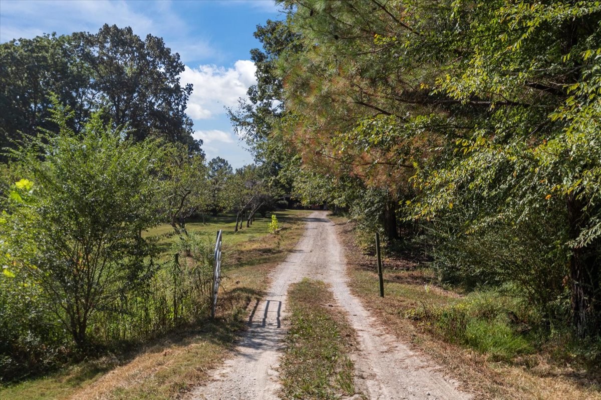 2371 Cooley Ford Rd