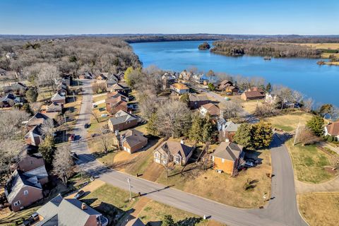 2015 Woods Run Mount Juliet TN 37122