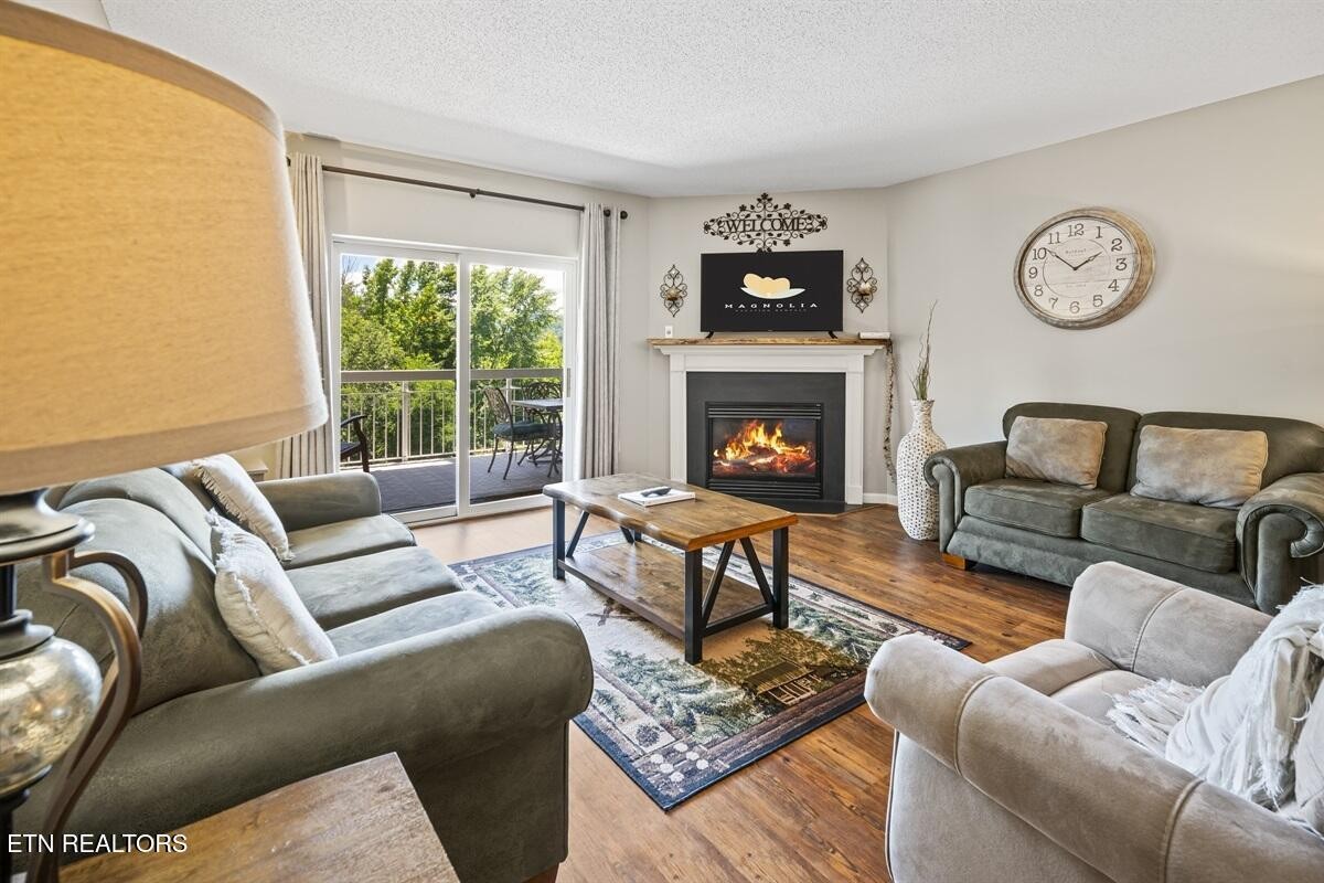 205 Ogle Drive UNIT 422