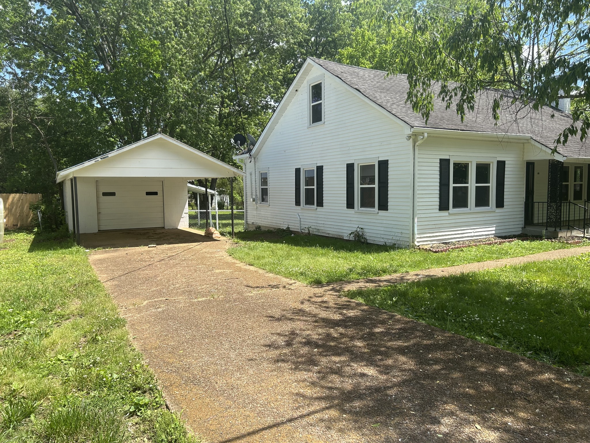 105 Murfreesboro St