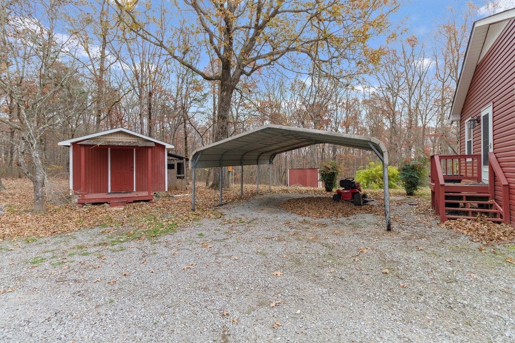 345 Eagle Nest Rd