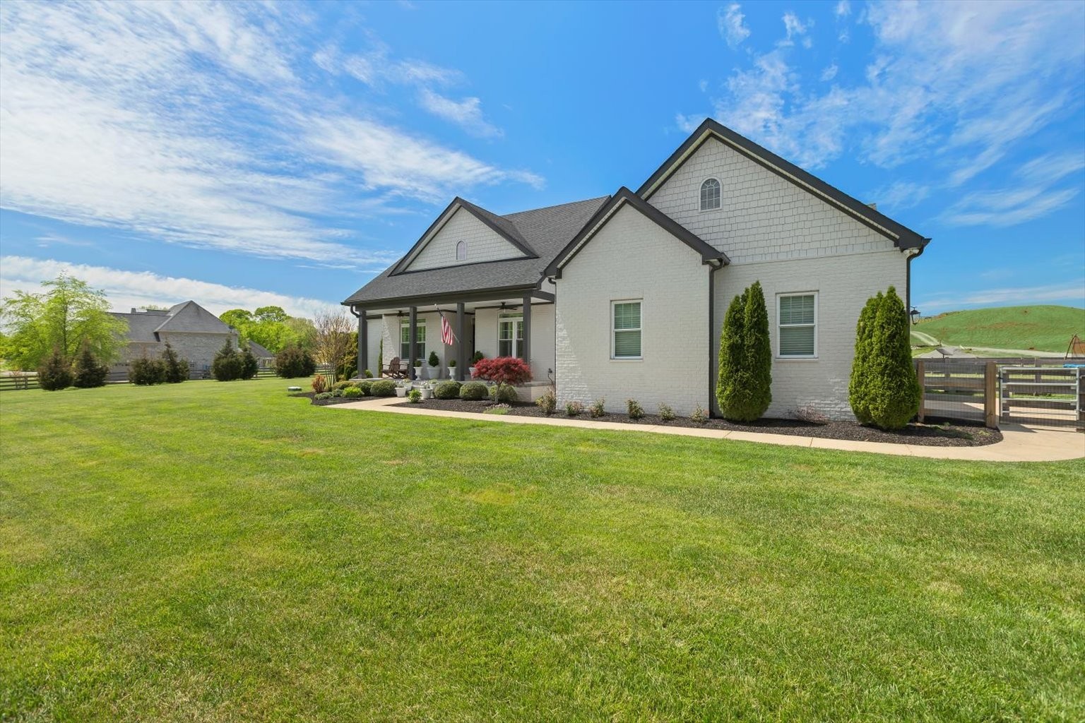 427 Carters Creek Pike