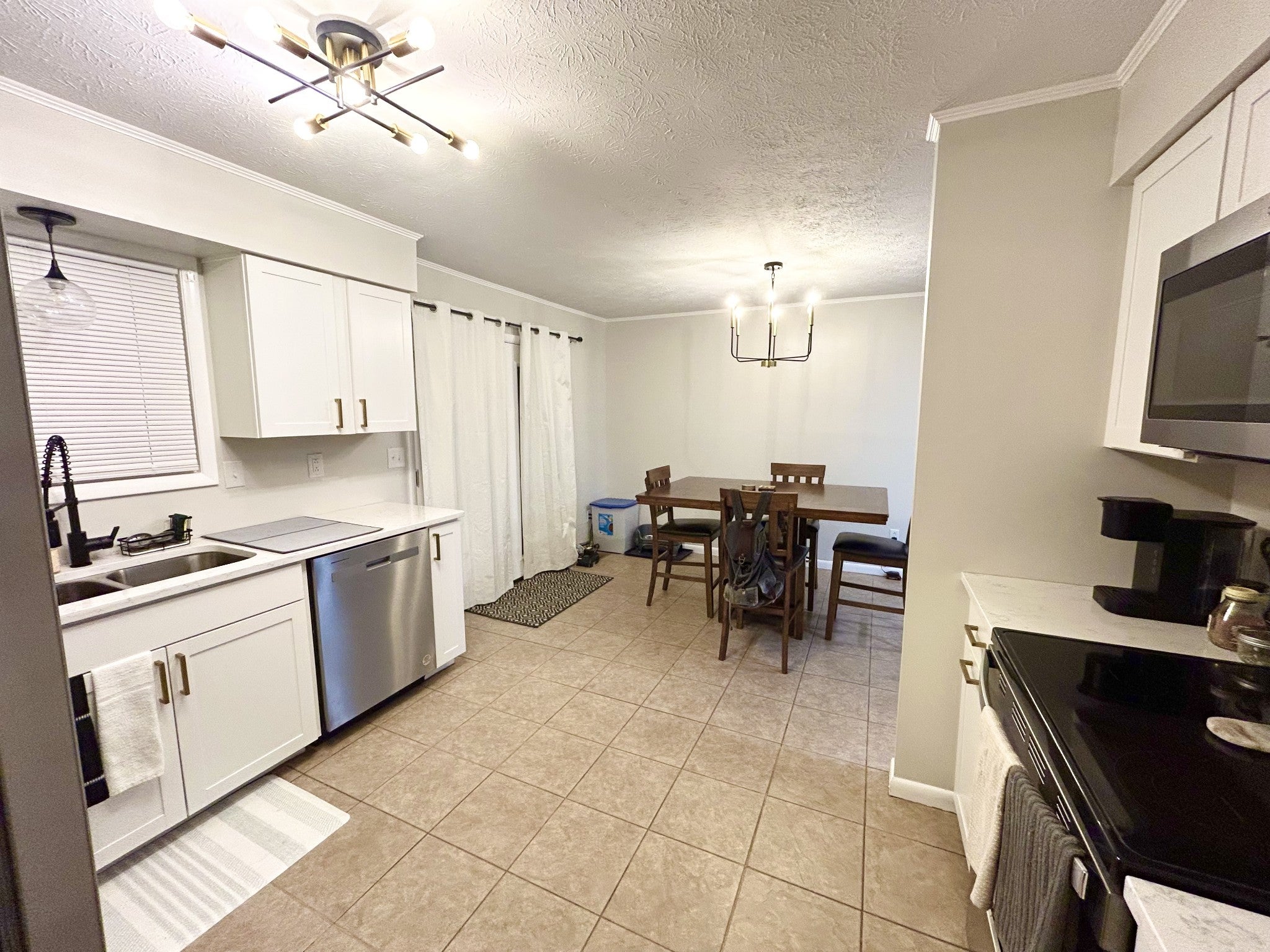 5585 Buffalo Valley Rd