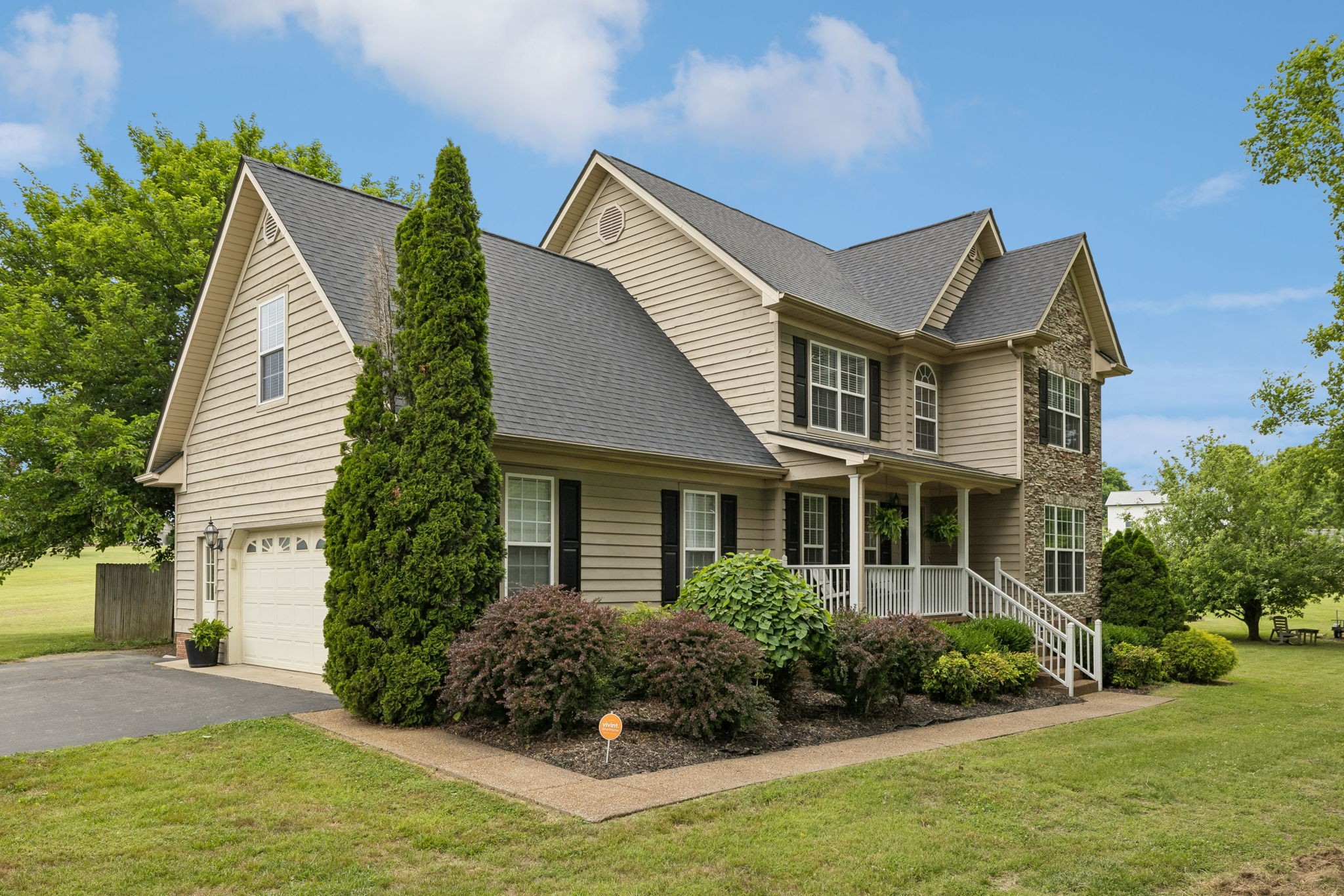 1399 Standing Stone Cir