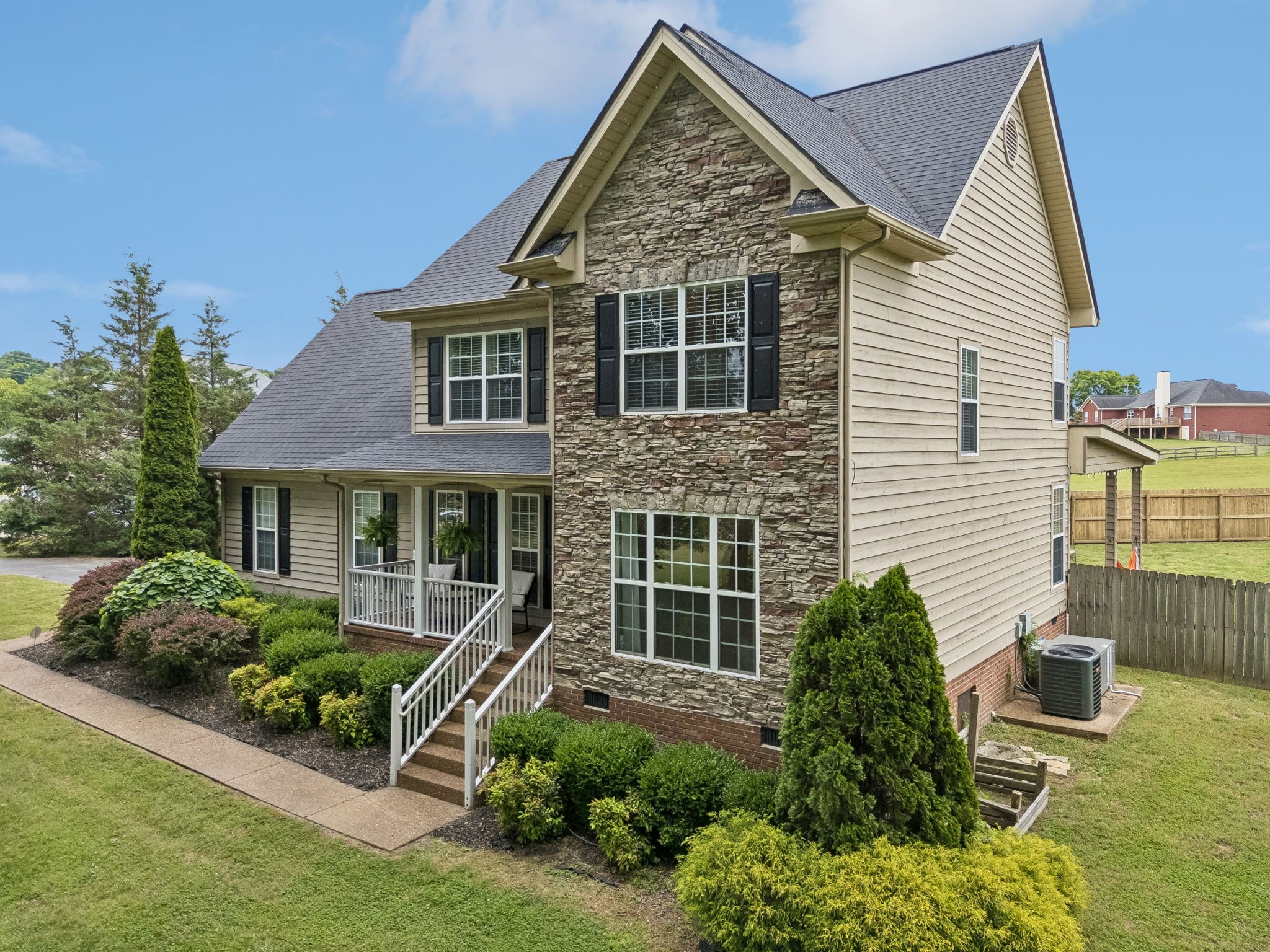 1399 Standing Stone Cir