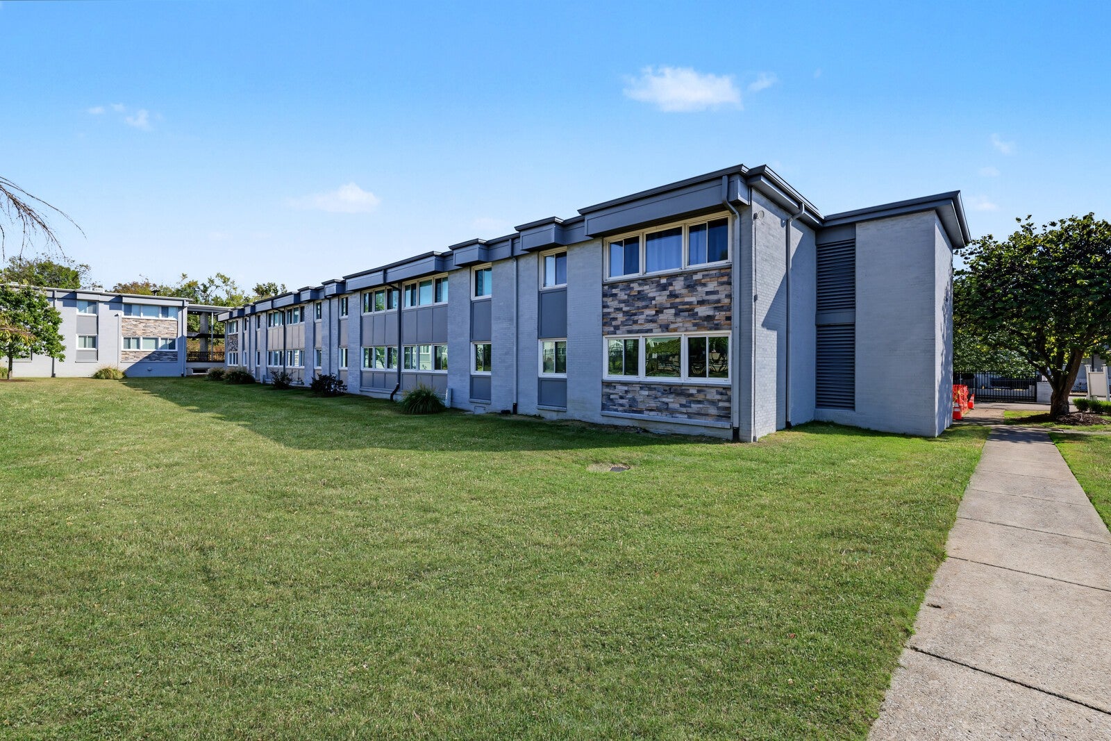 1900 Richard Jones Rd A203