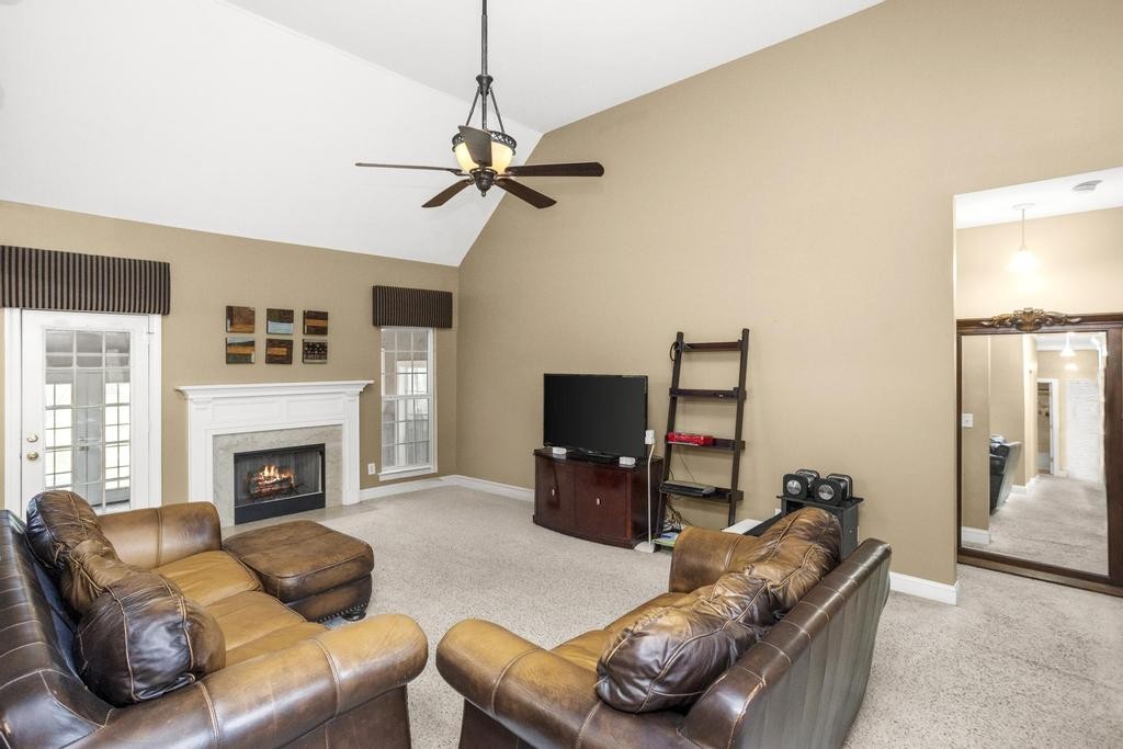 3007 Nottingham Cir W