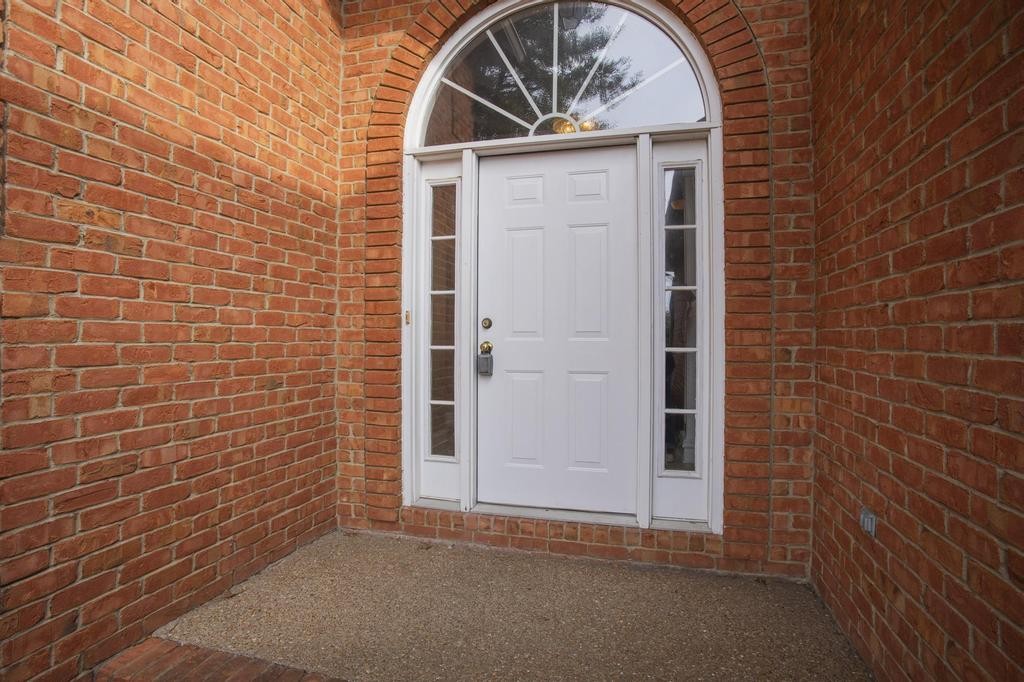 3007 Nottingham Cir W