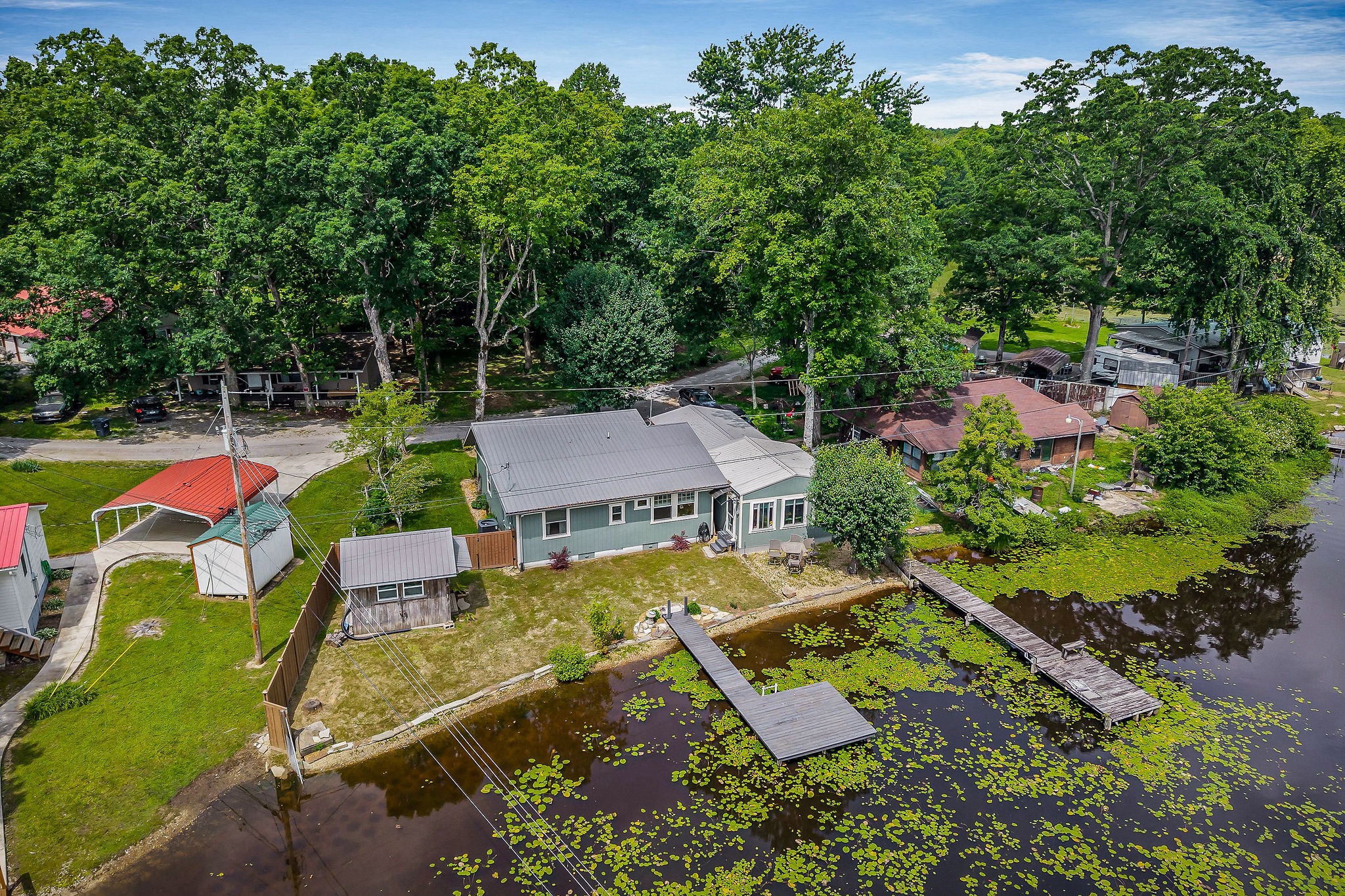 179 Holiday Ln