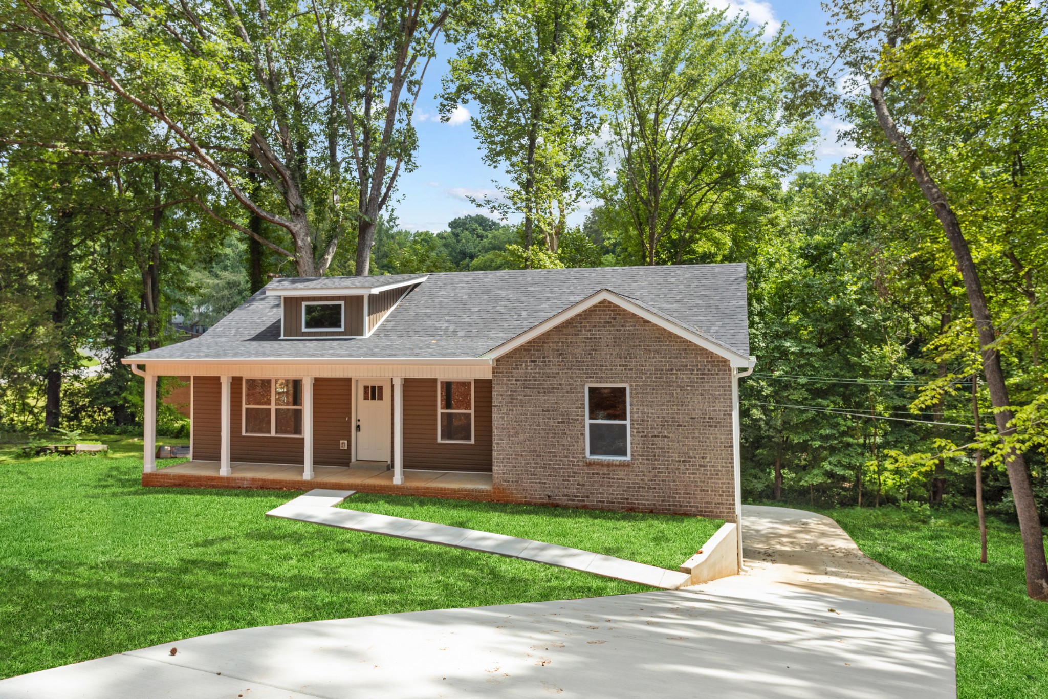 105 Jay Circle