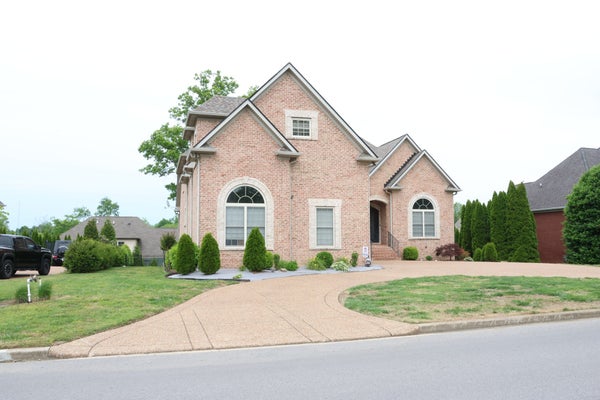 1023 SOMERSET DOWNS BLVD, HENDERSONVILLE, TN 37075 - Image 5e0a1d2913cd6a5e72e66b6cd9f92cf0/2312908192