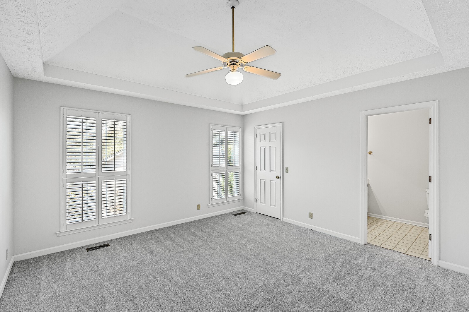 Nashville, Tennessee 37211, United States, 3 Bedrooms Bedrooms, ,2 BathroomsBathrooms,Residential,Active,255010