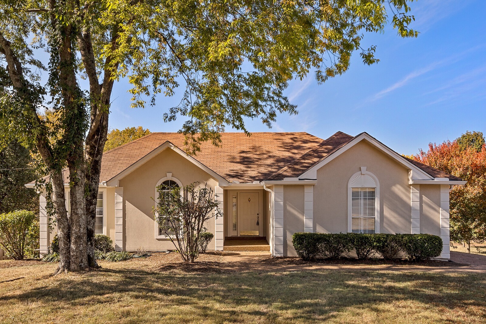 Nashville, Tennessee 37211, United States, 3 Bedrooms Bedrooms, ,2 BathroomsBathrooms,Residential,Active,255010