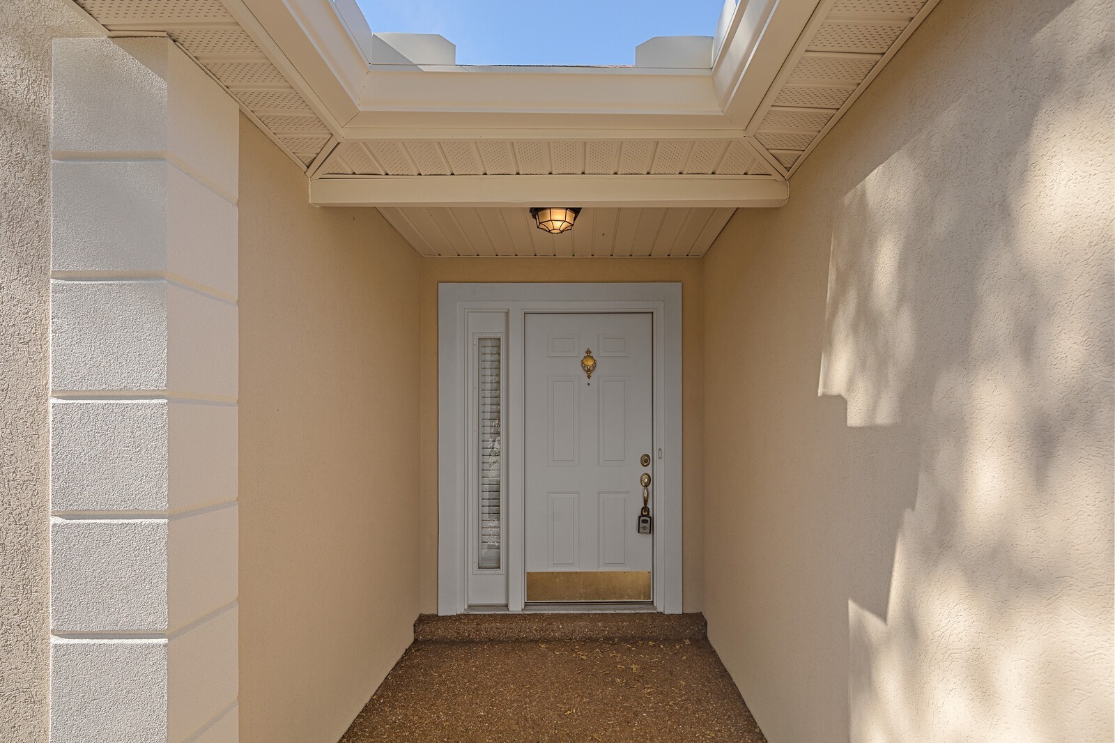 Nashville, Tennessee 37211, United States, 3 Bedrooms Bedrooms, ,2 BathroomsBathrooms,Residential,Active,255010