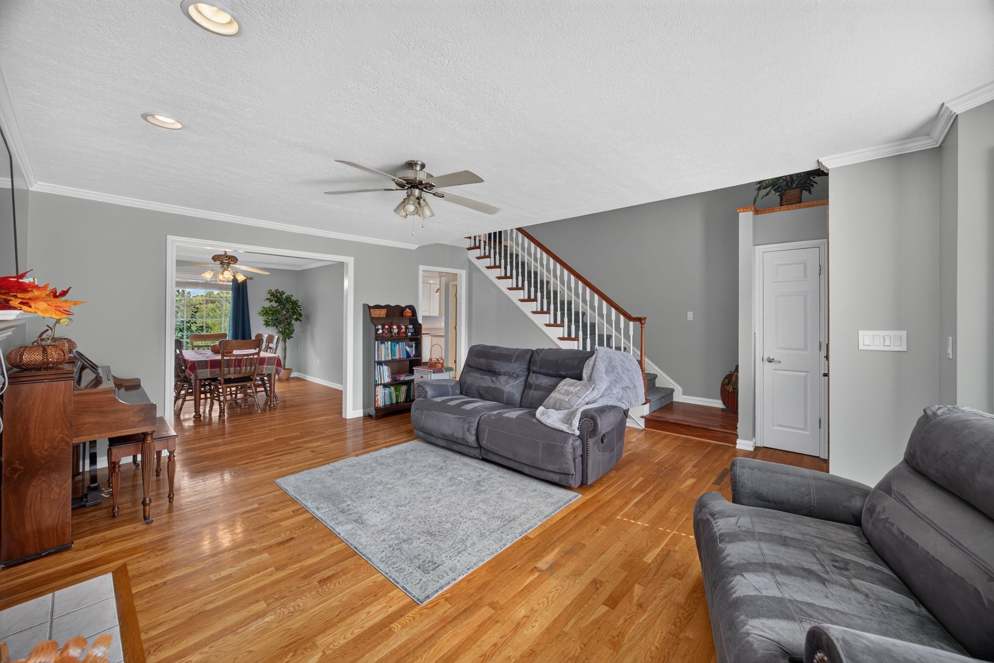 3730 Brookwood Dr