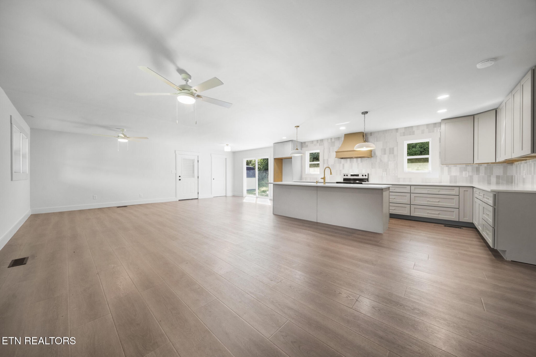 11020 Hughlan Drive