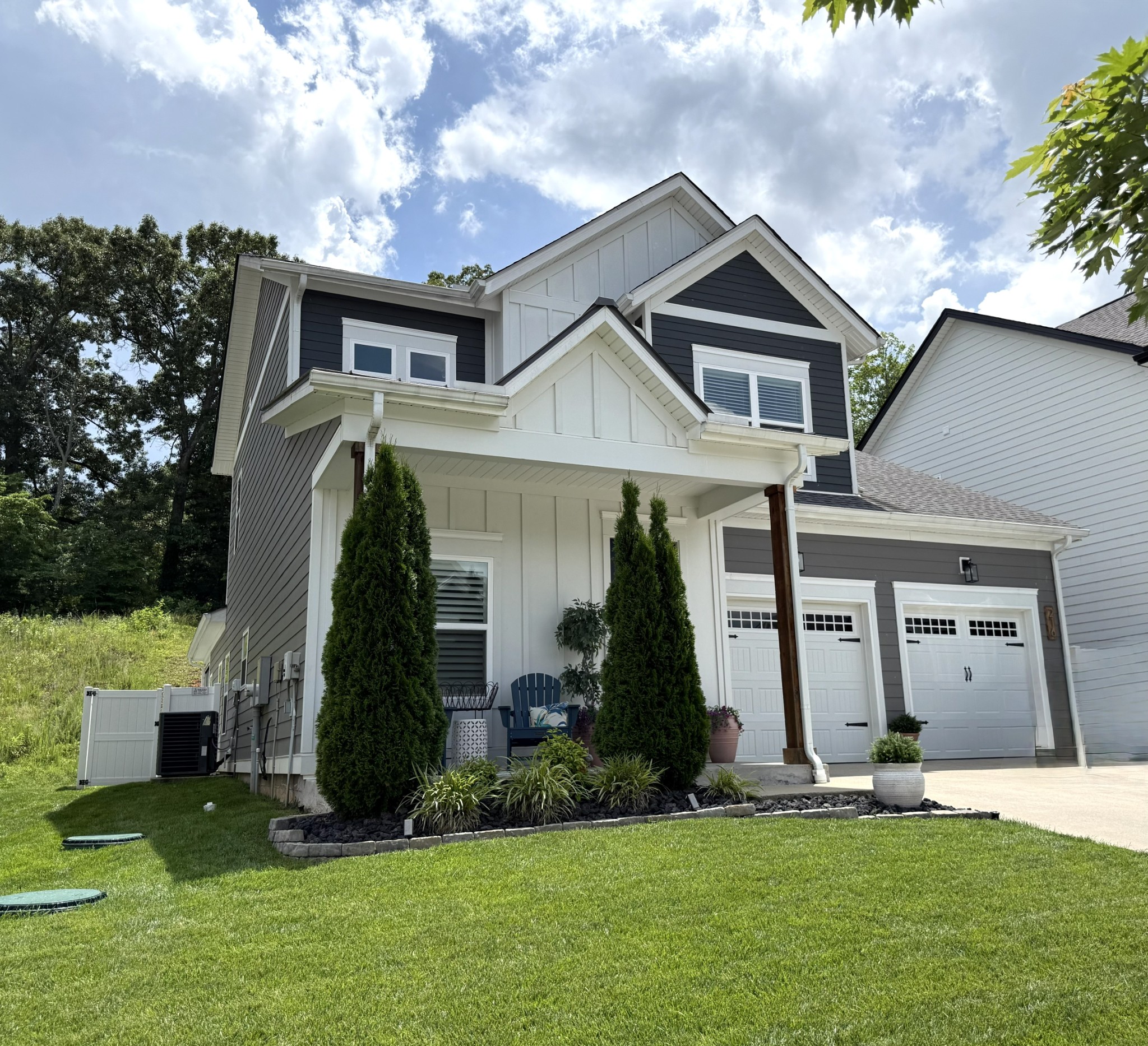 216 Daniel St