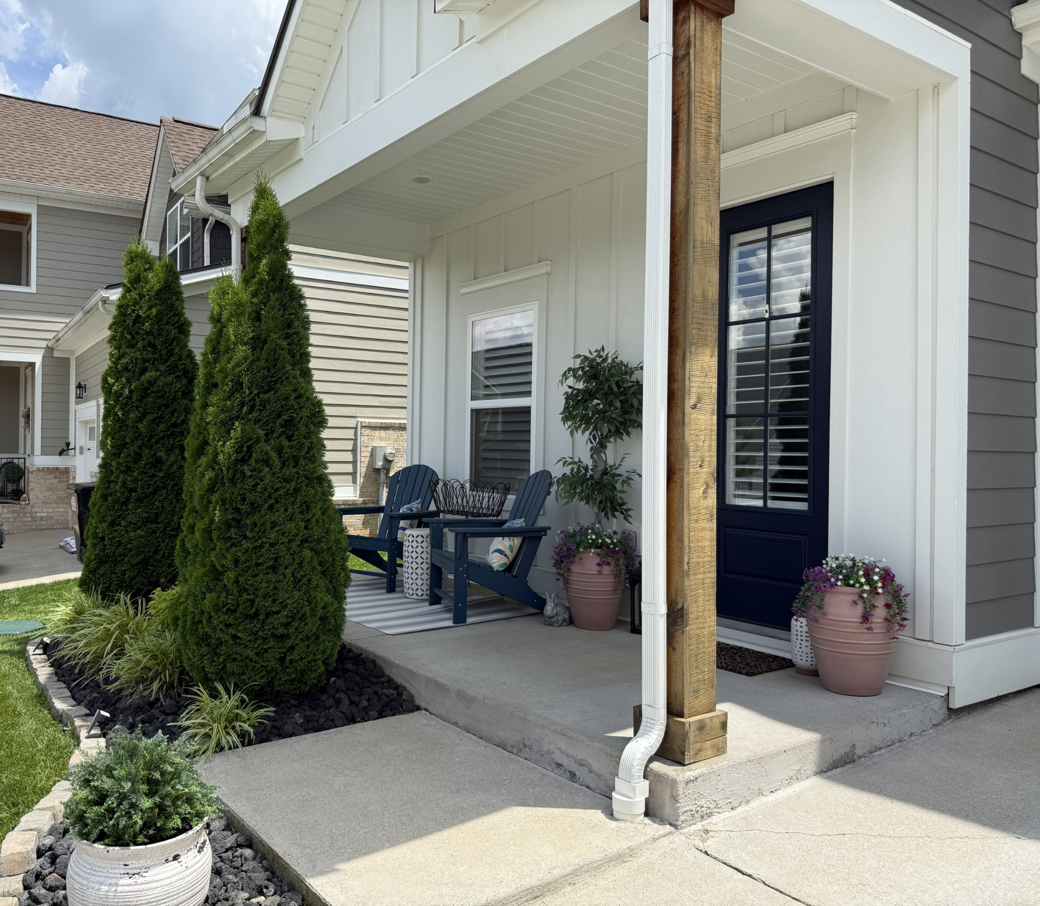 216 Daniel St