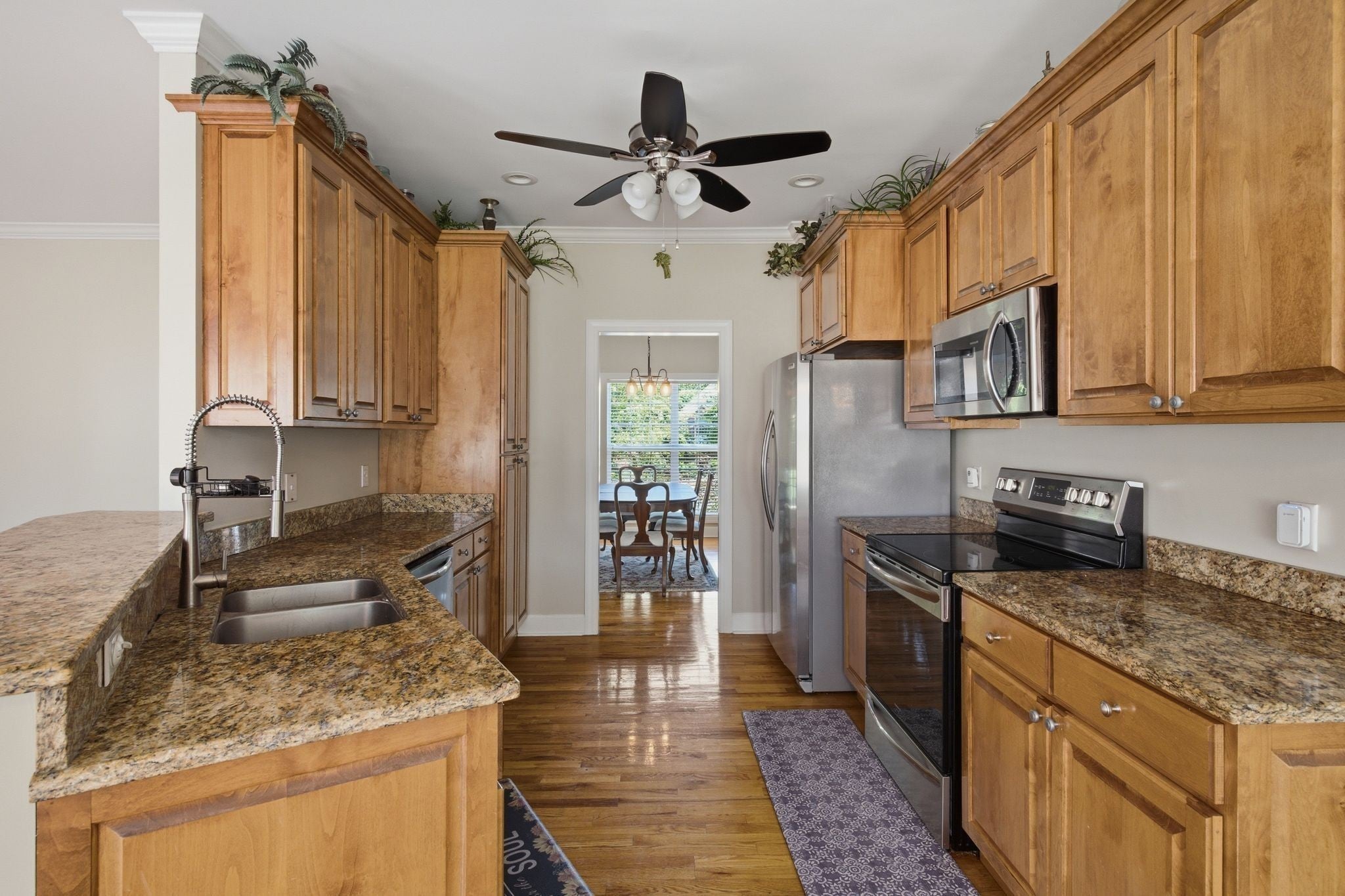 1046 Island Brook Dr
