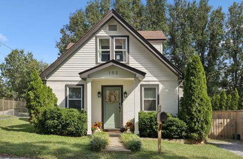 102 41st Ave N Nashville TN 37209