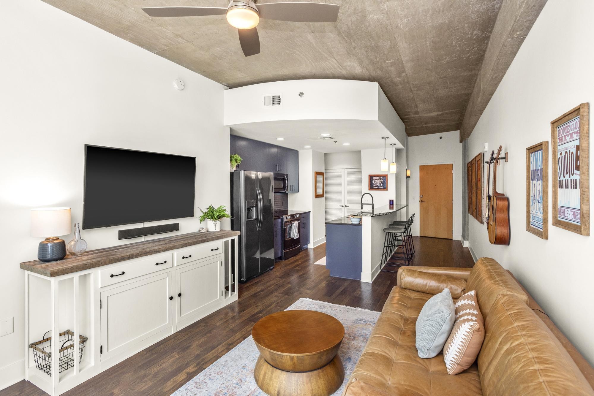415 Church St 1608