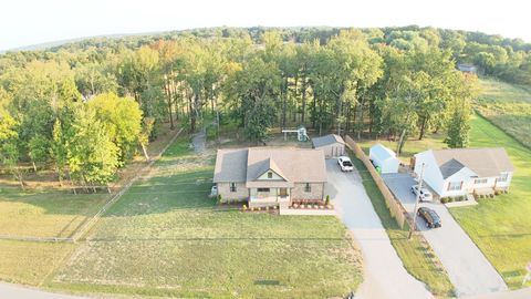 1006 Gaines Hill Rd Westmoreland TN 37186