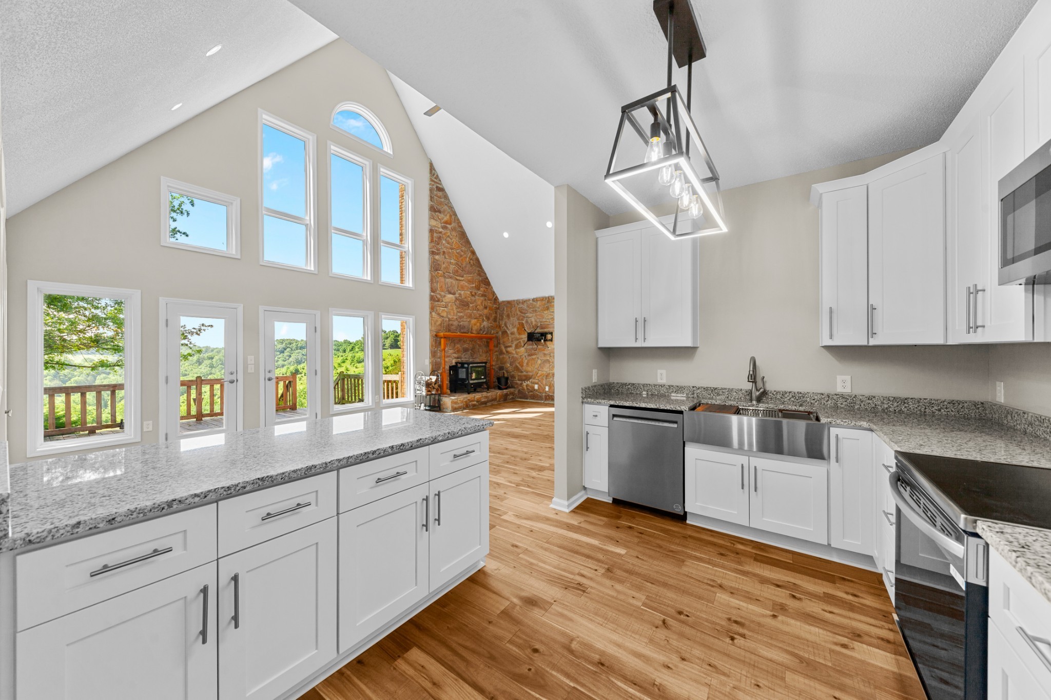 877 Mount Olive Cemetery Rd