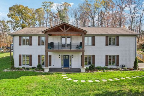 7849 Barnhill Rd Primm Springs TN 38476