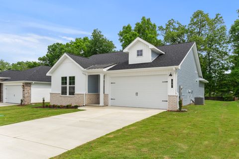 34 Aurora Cir Fayetteville TN 37334