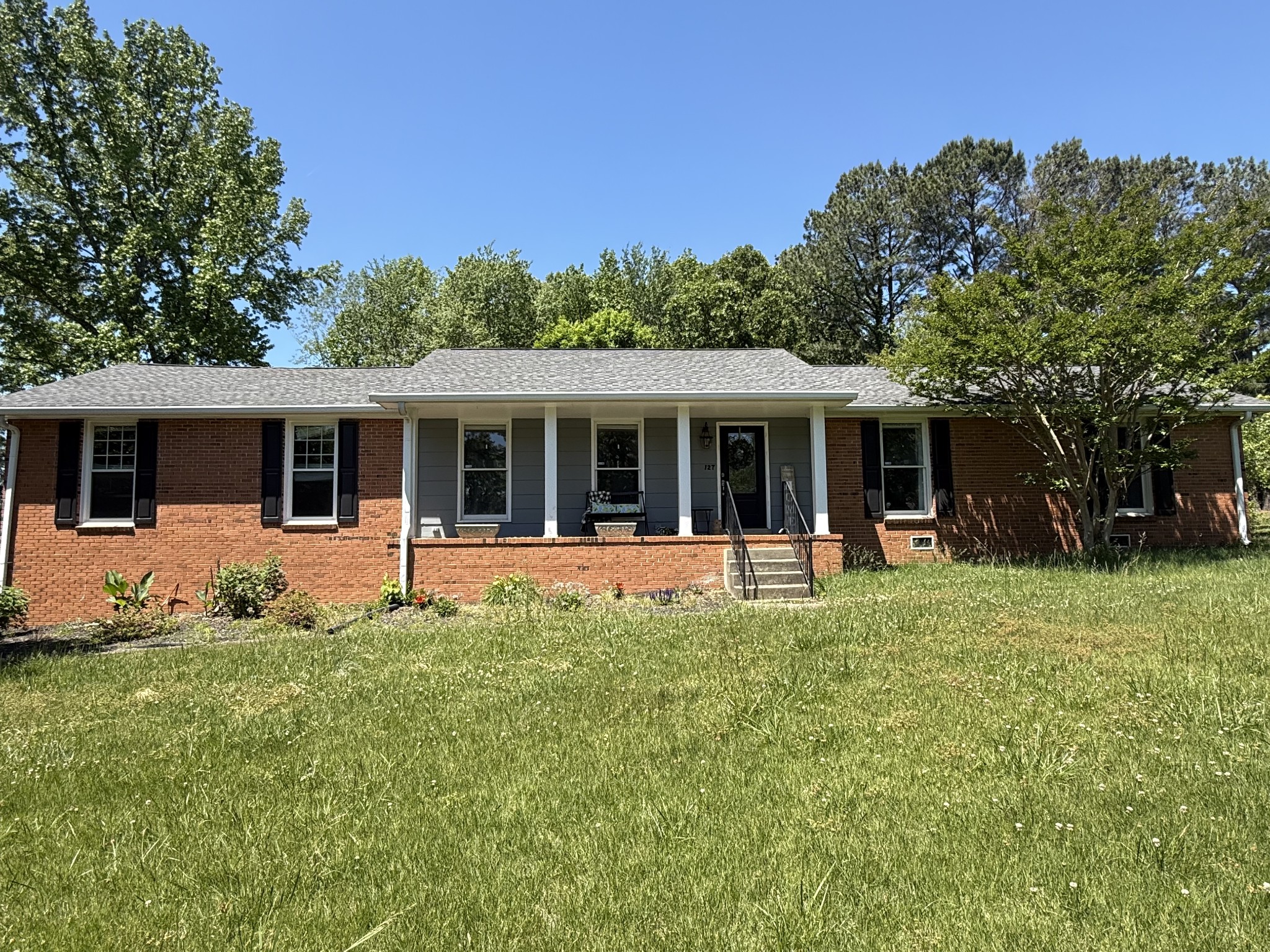 127 Sam Davis Dr