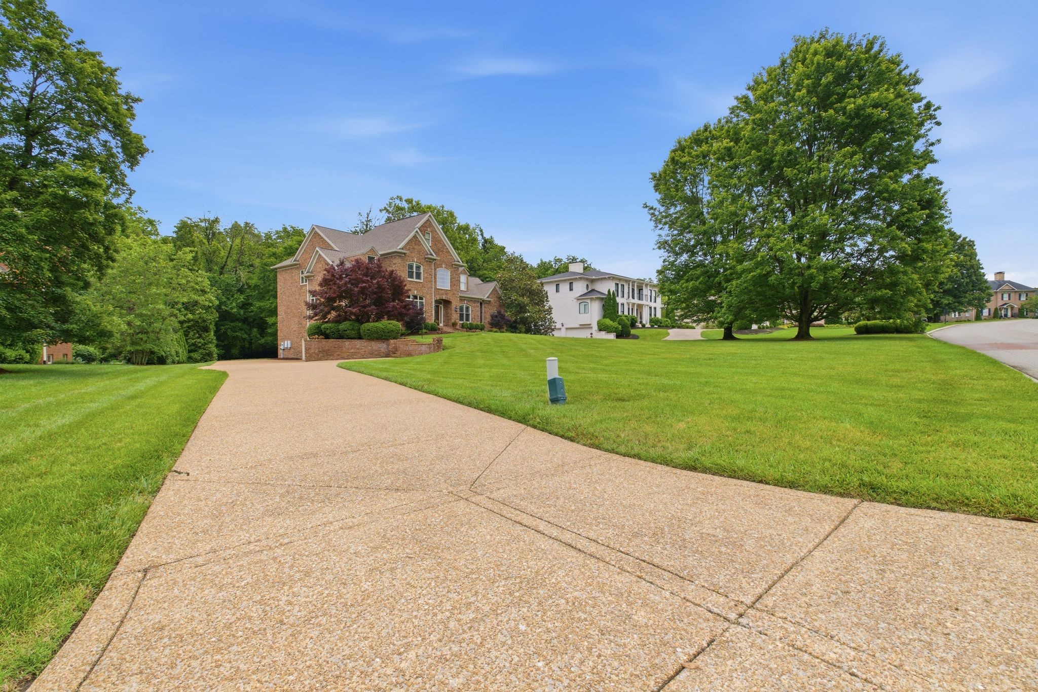 1096 Sunset Rd